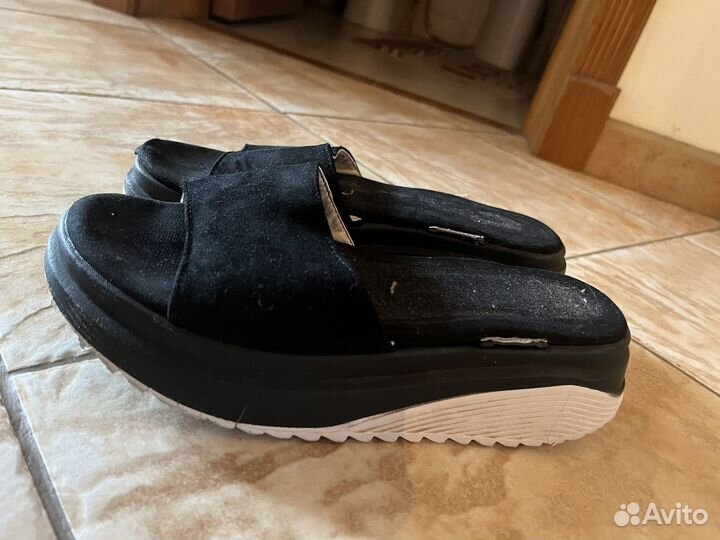 Сабо мюли на платформе