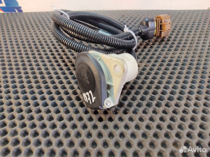 81254326202 Провод перекидной