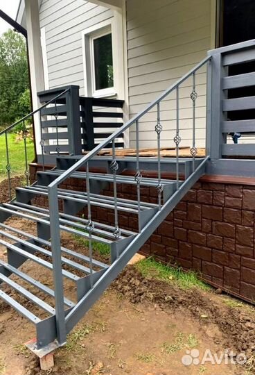 Металлоконструции для лестниц