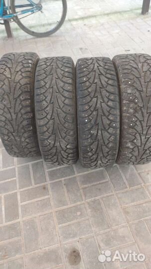 Hankook Winter I'Pike 215/60 R17