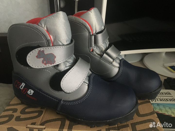 Лыжные ботинки 37 (NNN)