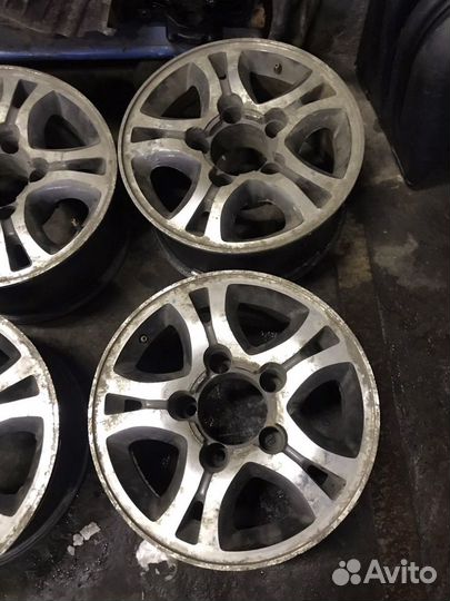 Диски литые на R16