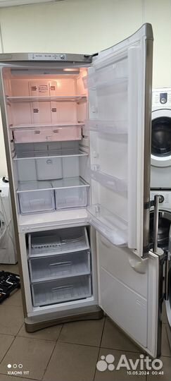 Холодильник indesit(no frost)