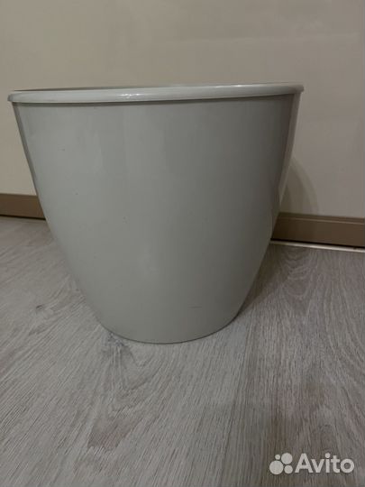 Горшок из леруа (21 л.,пластик)