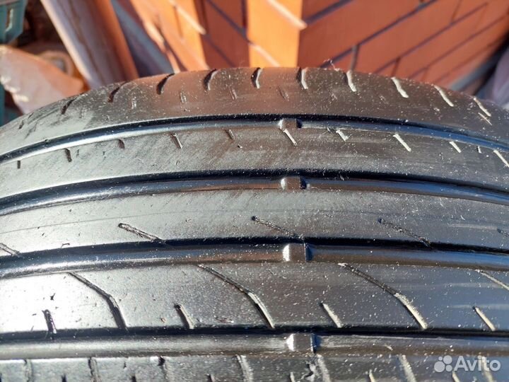 Continental ContiPremiumContact 2 215/55 R18