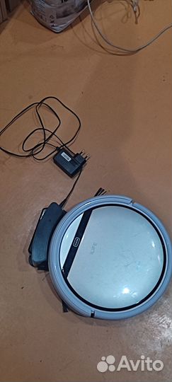 Робот пылесос