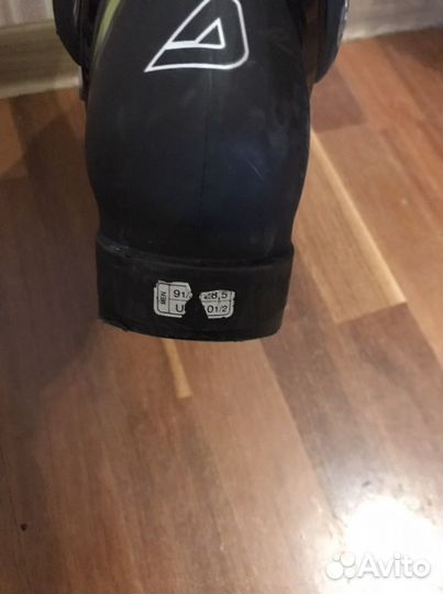 Горнолыжные ботинки