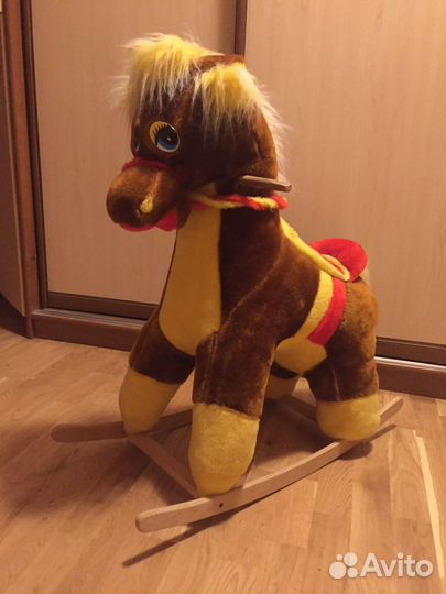 Качалка лошадь