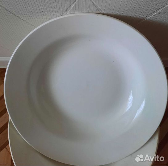 Глубокие суповые тарелки