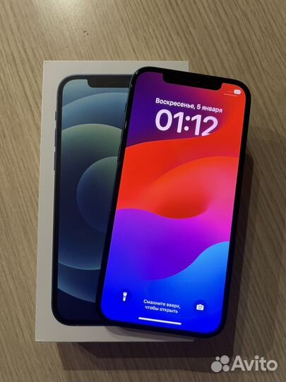 iPhone 12, 64 ГБ