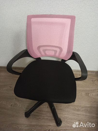 Компьютерное кресло