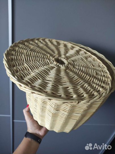 Корзина плетеная