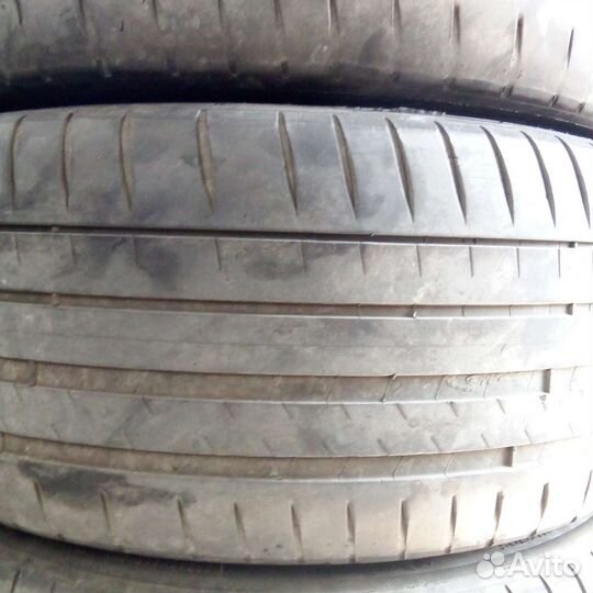 Michelin Pilot Sport 4 225/45 R17