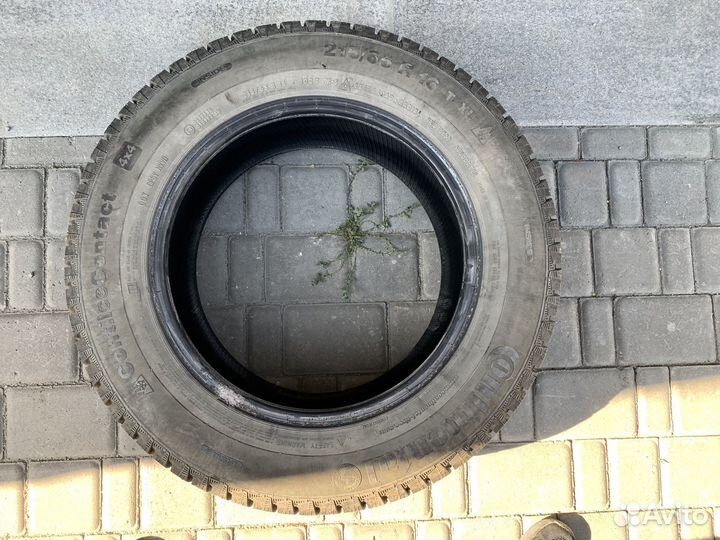 Continental ContiWinterContact TS 750 215/65 R16