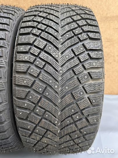 Michelin X-Ice North 4 265/40 R19