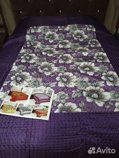 Покрывало на кровать новое 220*180, стеганое