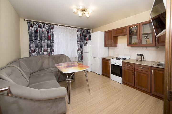 1-к. квартира, 45 м², 4/9 эт.