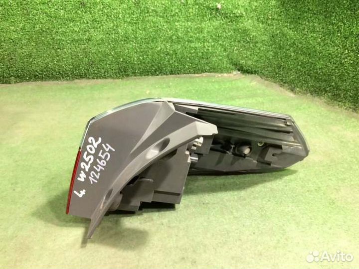 Стоп-сигнал левый Honda Shuttle GP7 LEB 2016