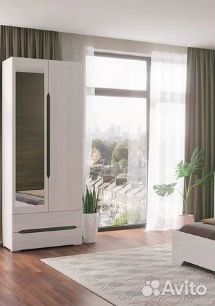 Шкаф распашной