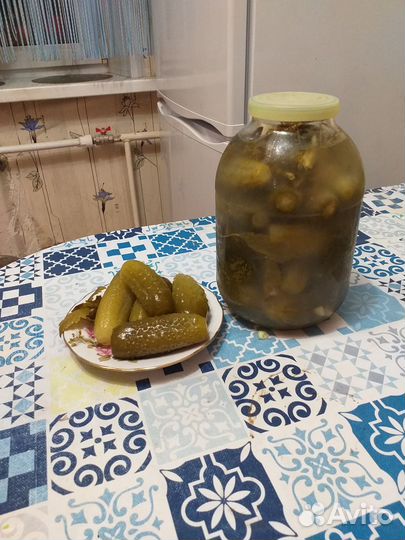 Огурцы соленые