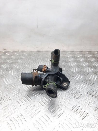 Трубка охлаждающей жидкости пластиковая Renault