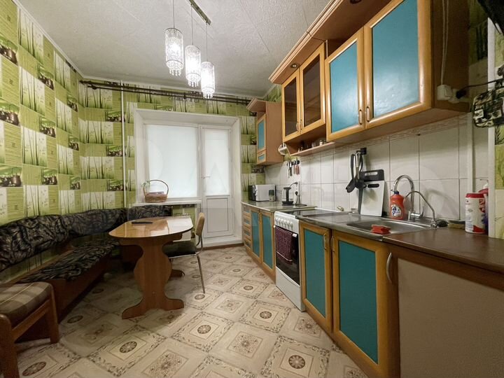 2-к. квартира, 55 м², 1/5 эт.