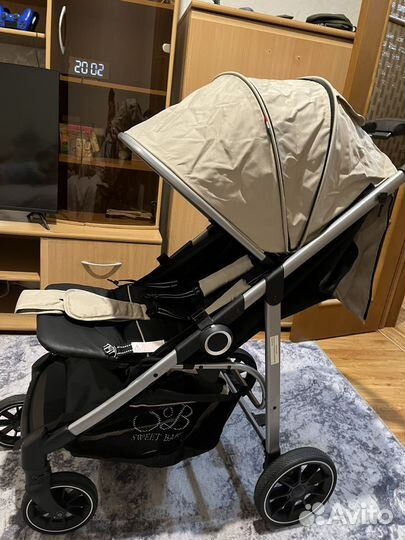Прогулочная коляска