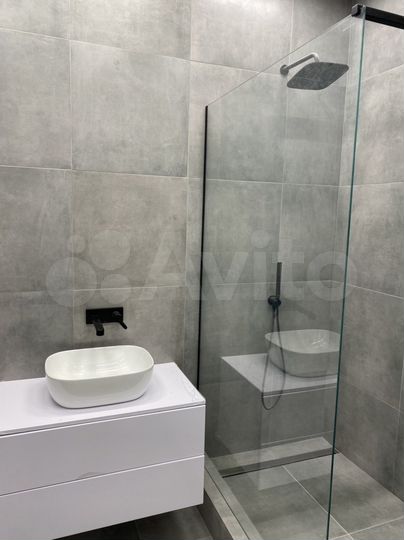 2-к. квартира, 68 м², 10/17 эт.