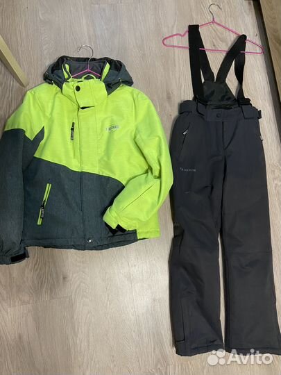 Горнолыжный костюм детский