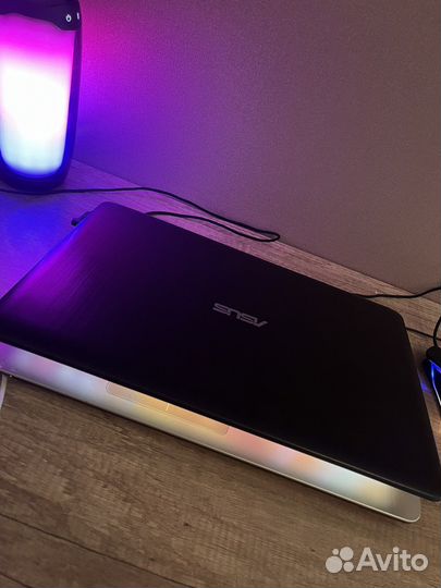 Ноутбук asus x540lj