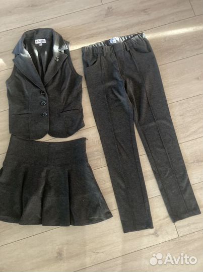 Костюм тройка
