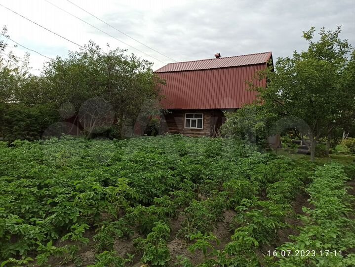 Дача 20 м² на участке 4 сот.