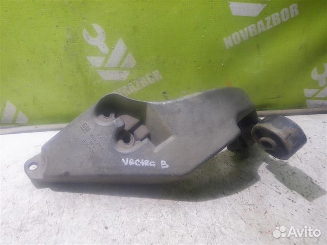 Кронштейн генератора Опель Вектра Б