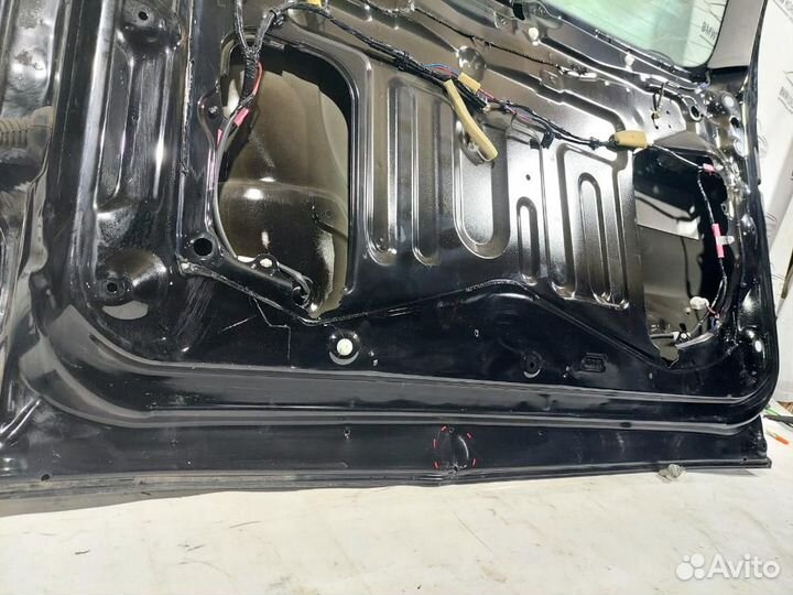 Крышка багажника Toyota Rav 4 Toyota RAV4 2