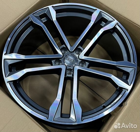 Диски для Audi на Ауди A8 R22