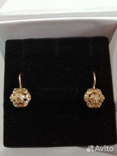 Золотые серьги 583