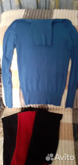 Водолазки женские бу 42-44