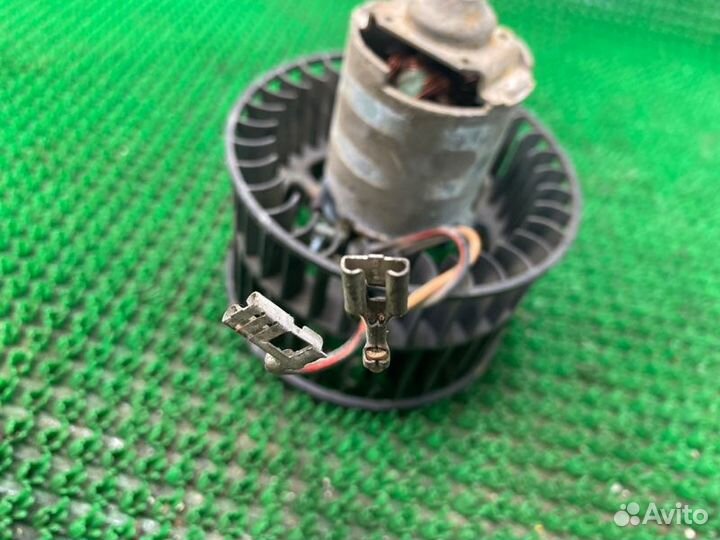 Мотор отопителя Opel Tigra A X14XE 1999