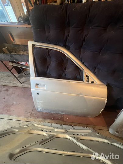 Priora двер крыло