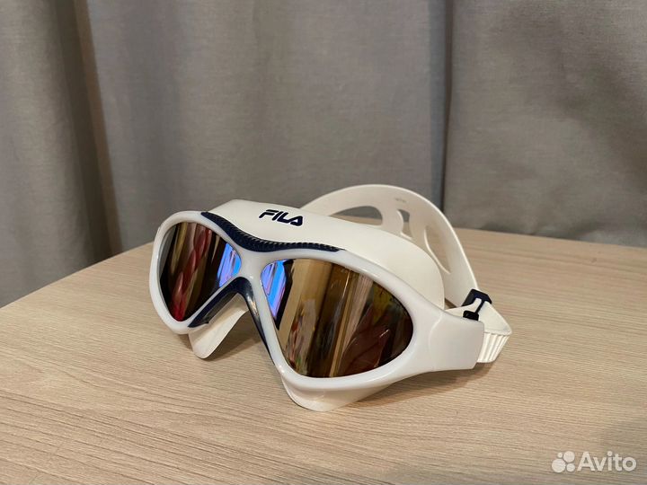 Очки для плавания