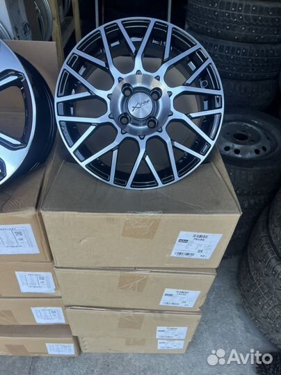 Диски Xtrike R15 4/100 Solaris Rio