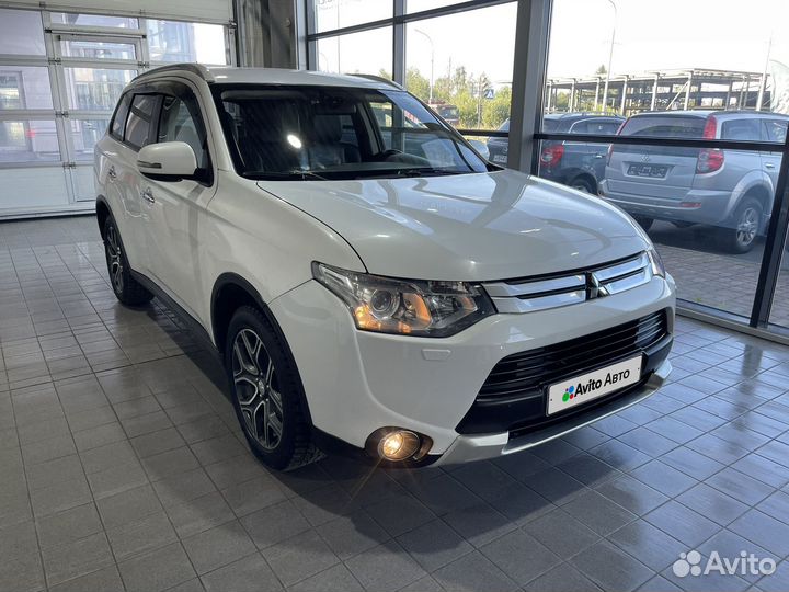 Mitsubishi Outlander 2.4 CVT, 2014, 166 695 км