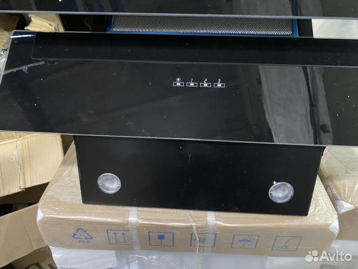 Наклонная вытяжка De'Longhi KD-T61 BF, черный