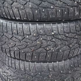 Nokian Tyres Hakkapeliitta 7 SUV 215/60 R17