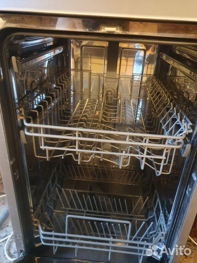 Запчасти б/у для candy cdp 2d1149x-07