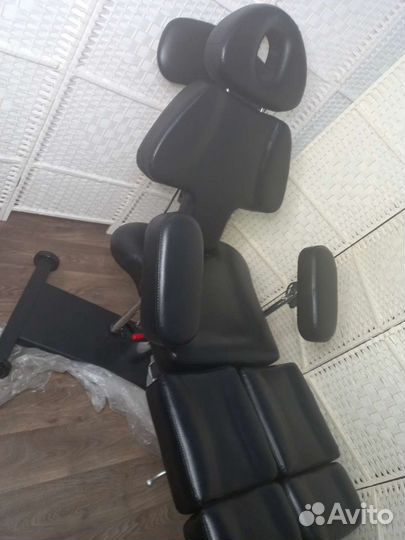 Кресло косметологическое