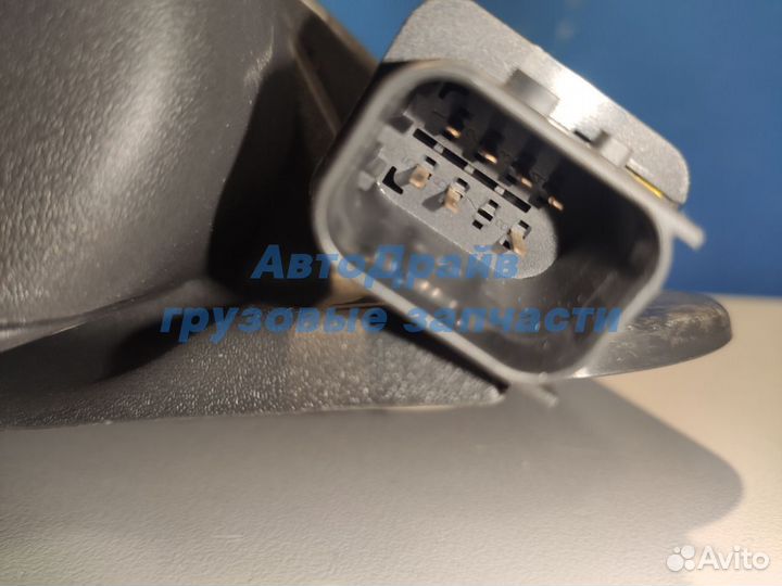 Кронштейн зеркала Вольво фш4 левый