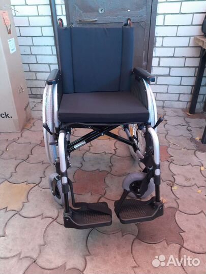 Коляска инвалидная