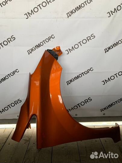Крыло переднее правое Nissan Note E12 Ноут хетчбэк