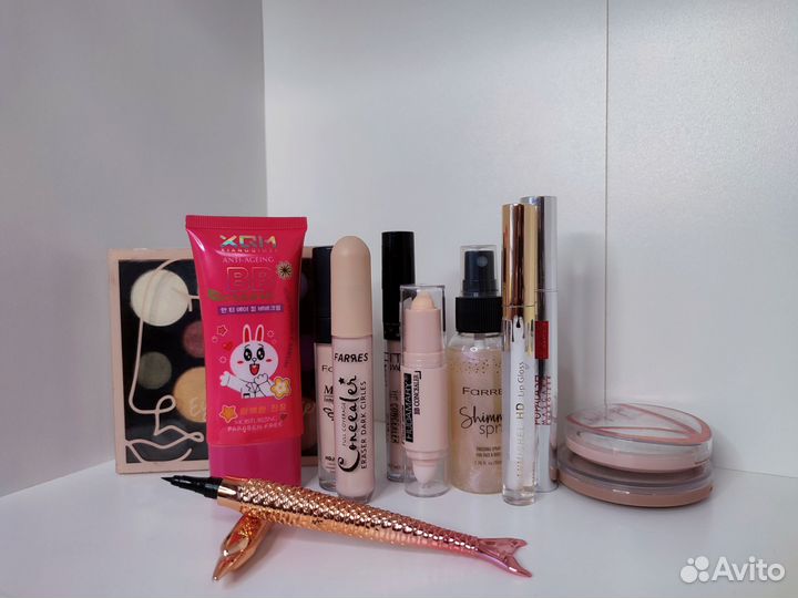Набор косметики пакетом